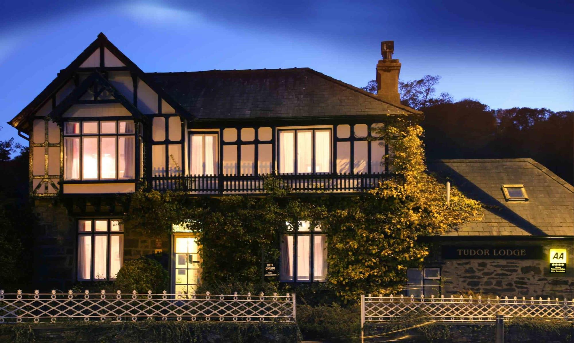 Tudor Lodge พอร์ทแมด็อก ภายนอก รูปภาพ